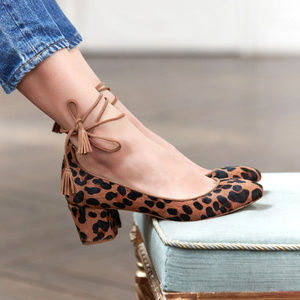 Meet your Posher, Deborah